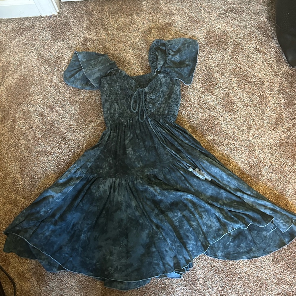 blue and white tie dye flow dress